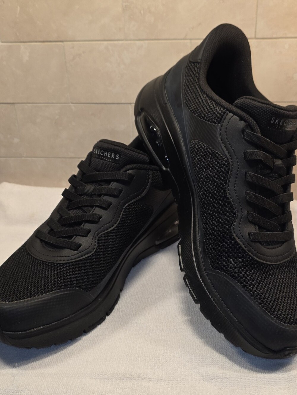 Skechers Mens Slip-Ins Uno Flex NWT Size 11 Never Worn